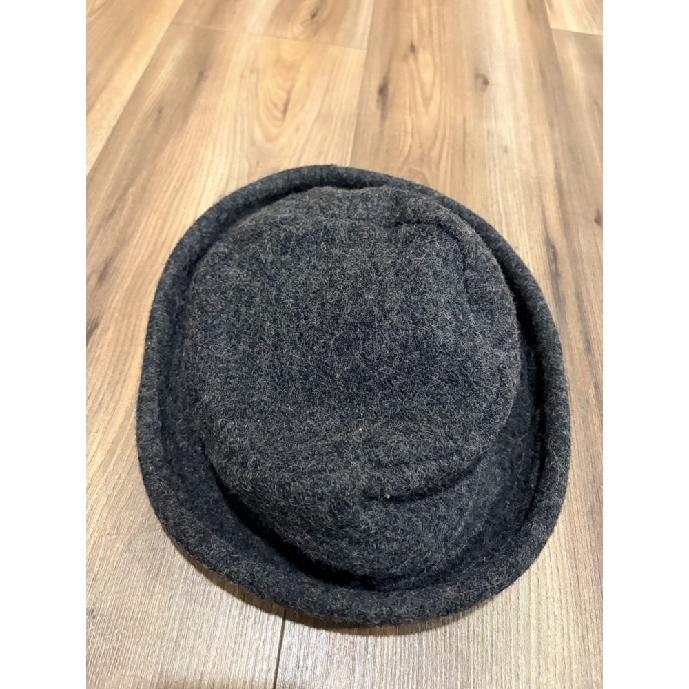 New York Hat & Cap Company Gray Wool Winter Hat Women's Made In USA Vintage
